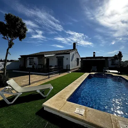 Feriehus With Pool In Roche *